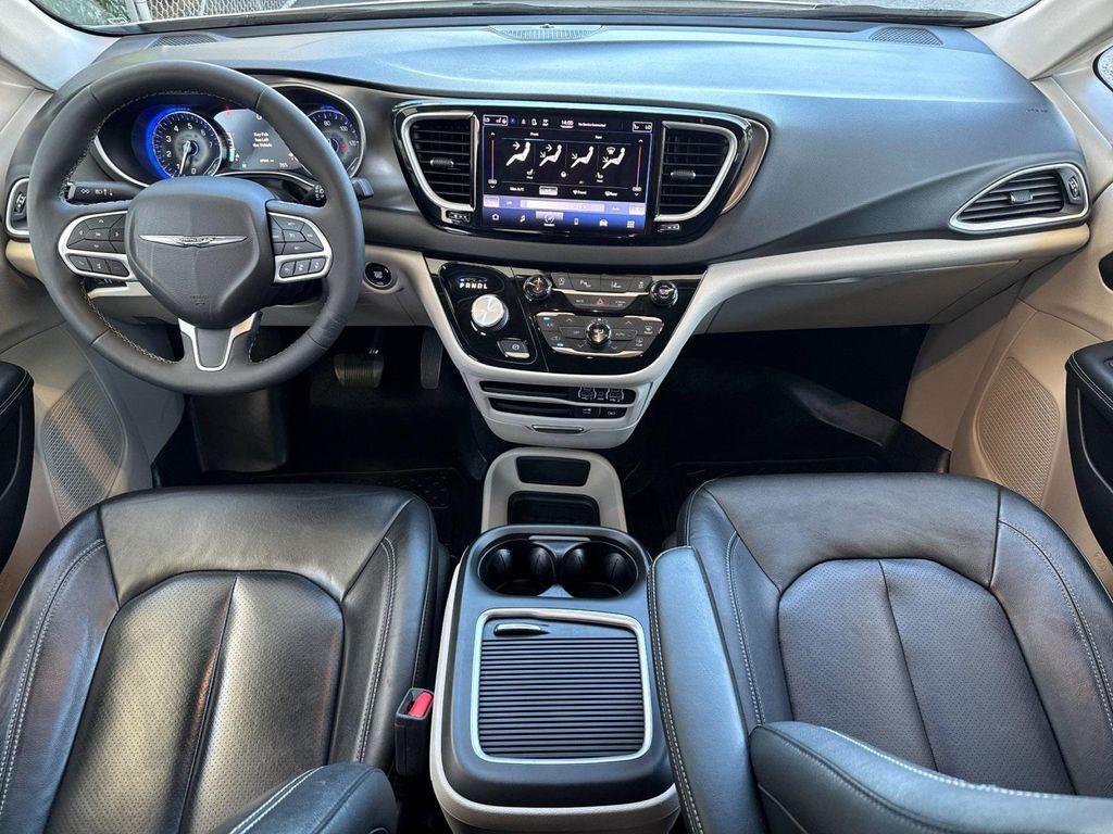 used 2022 Chrysler Pacifica car, priced at $27,357