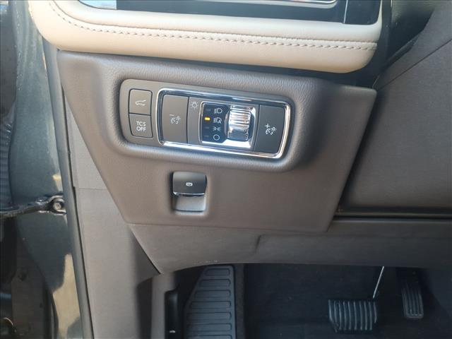 used 2022 Lincoln Nautilus car, priced at $35,345