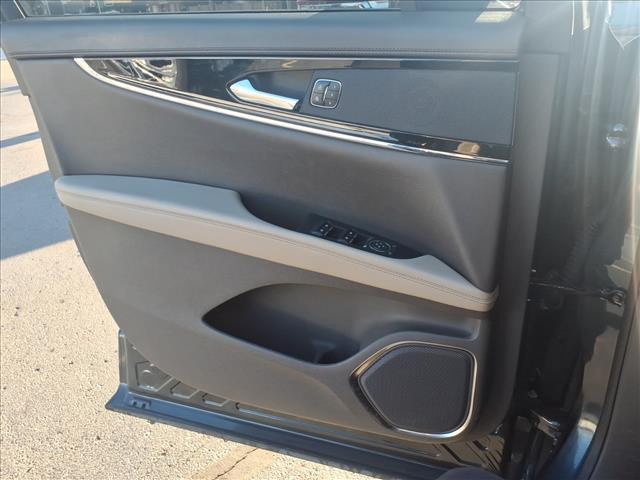 used 2022 Lincoln Nautilus car, priced at $35,345