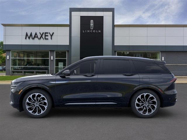 new 2024 Lincoln Nautilus car, priced at $57,697