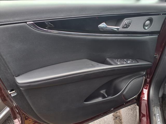 used 2023 Lincoln Nautilus car, priced at $41,890