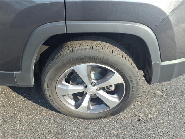 used 2022 Jeep Cherokee car, priced at $28,495