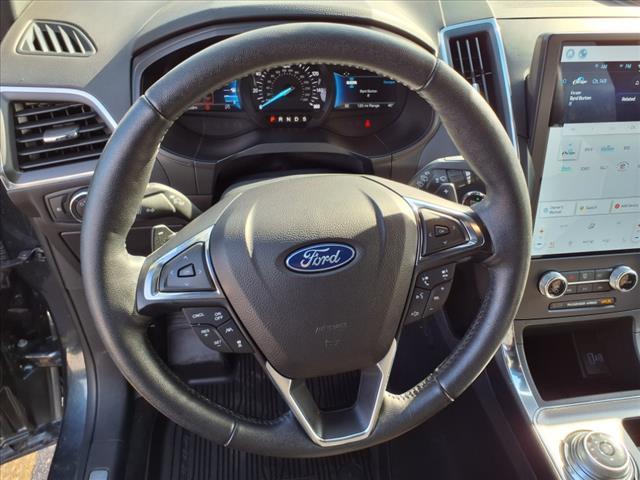 used 2022 Ford Edge car, priced at $32,995