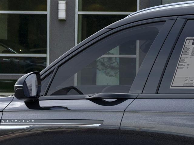 new 2025 Lincoln Nautilus car, priced at $57,637