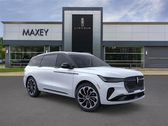 new 2025 Lincoln Nautilus car, priced at $58,364