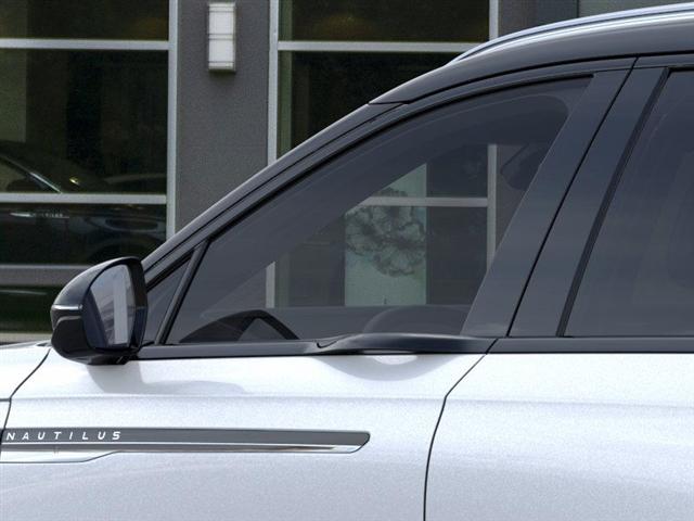 new 2025 Lincoln Nautilus car, priced at $58,364