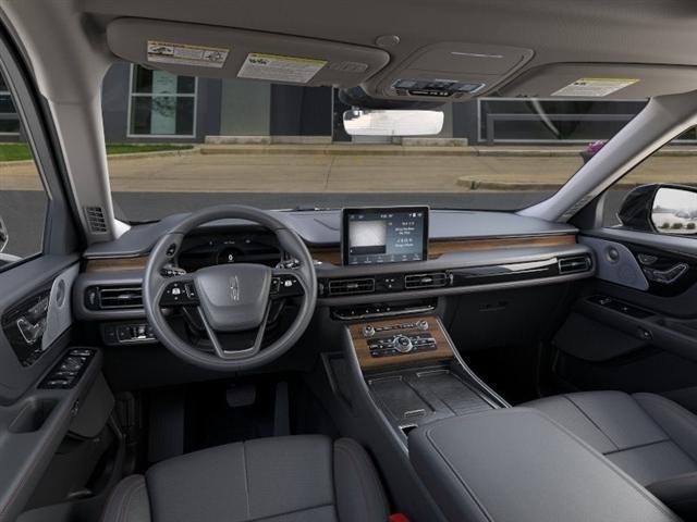 new 2024 Lincoln Aviator car, priced at $71,158