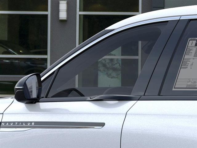 new 2025 Lincoln Nautilus car, priced at $53,472