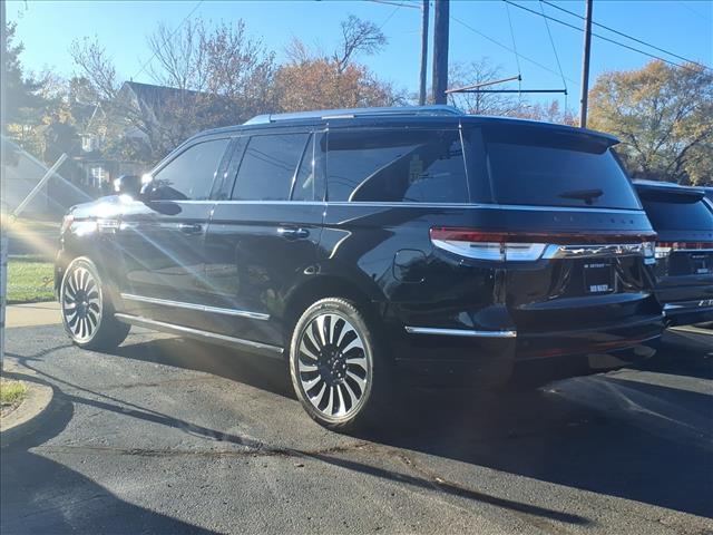 used 2023 Lincoln Navigator car, priced at $62,395