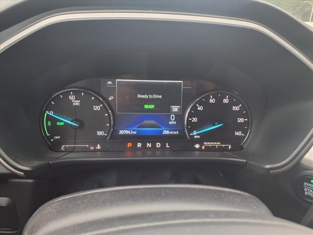 used 2022 Ford Escape car, priced at $24,995