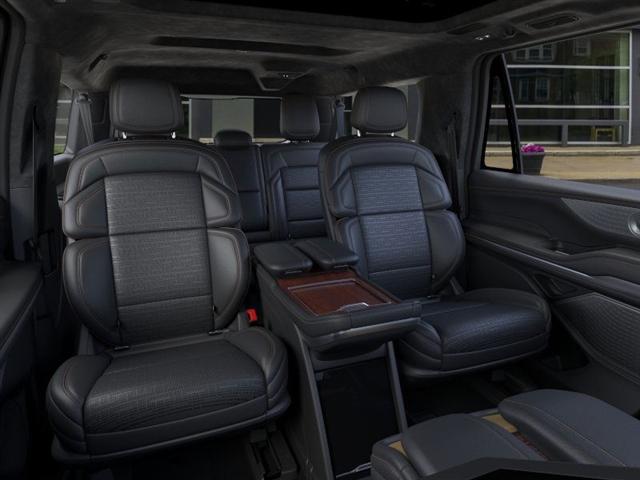 new 2025 Lincoln Navigator L car, priced at $110,290