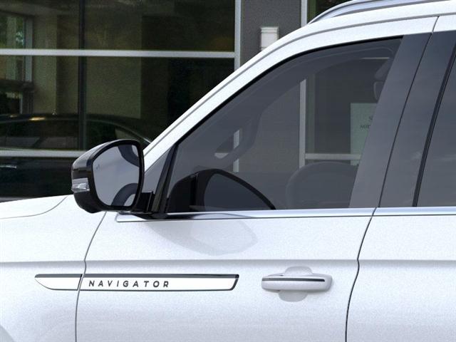 new 2025 Lincoln Navigator L car, priced at $97,207