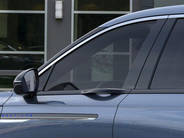 new 2025 Lincoln Nautilus car, priced at $52,329