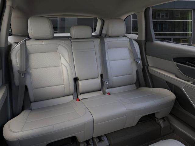 new 2025 Lincoln Nautilus car, priced at $52,329