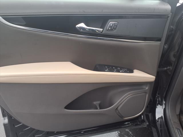 used 2022 Lincoln Nautilus car, priced at $29,495