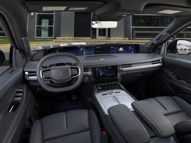 new 2025 Lincoln Navigator L car, priced at $99,660