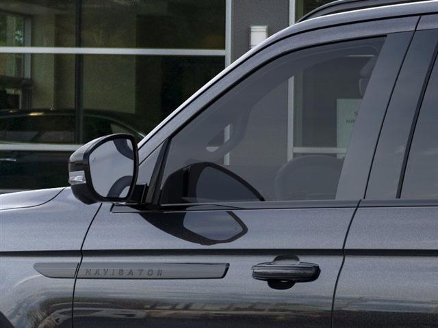 new 2025 Lincoln Navigator L car, priced at $99,660