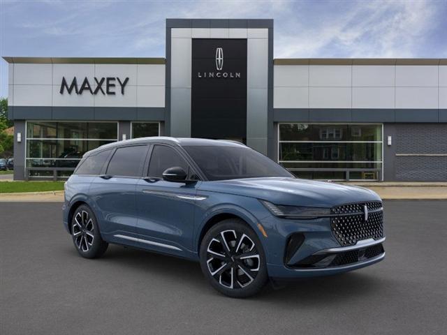 new 2024 Lincoln Nautilus car, priced at $58,747