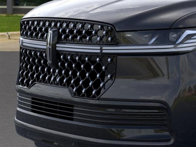 new 2025 Lincoln Navigator car, priced at $108,463