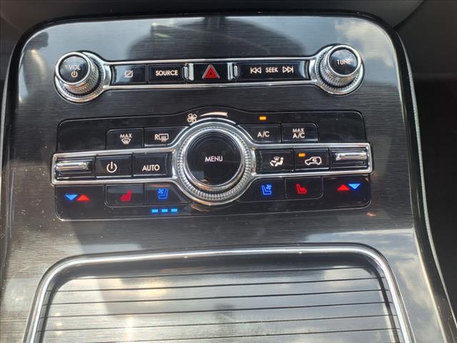used 2022 Lincoln Nautilus car, priced at $33,599