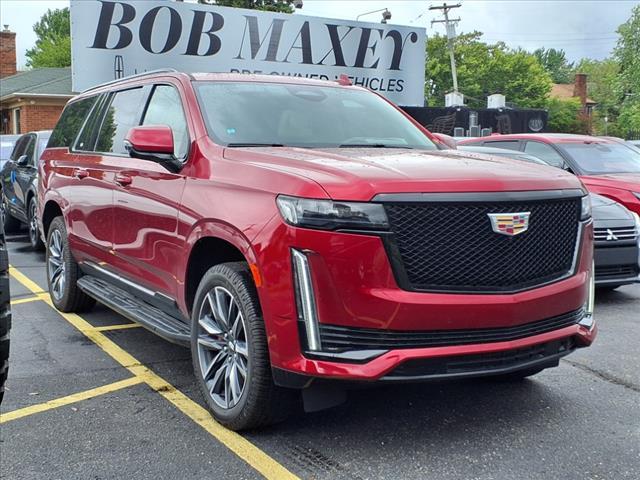used 2022 Cadillac Escalade ESV car, priced at $75,476
