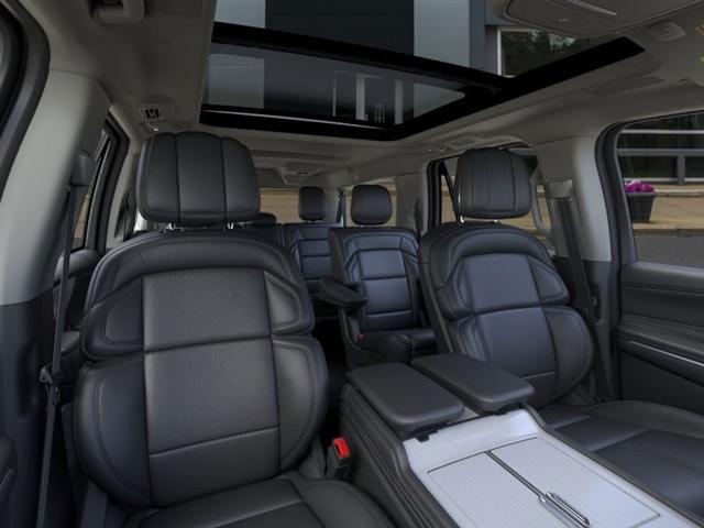 new 2025 Lincoln Navigator L car, priced at $96,995