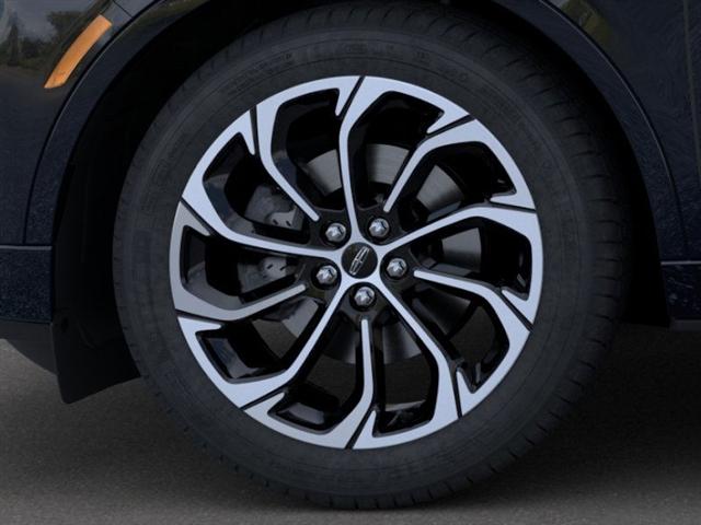 new 2025 Lincoln Nautilus car, priced at $63,059