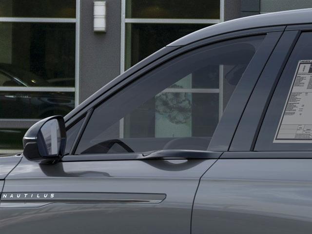 new 2025 Lincoln Nautilus car, priced at $56,981
