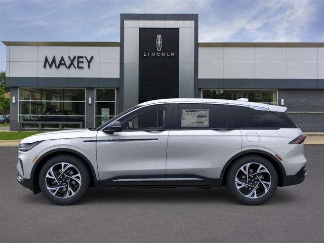 new 2025 Lincoln Nautilus car, priced at $54,668