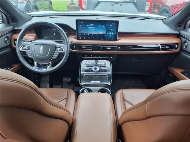 used 2022 Lincoln Nautilus car, priced at $39,790