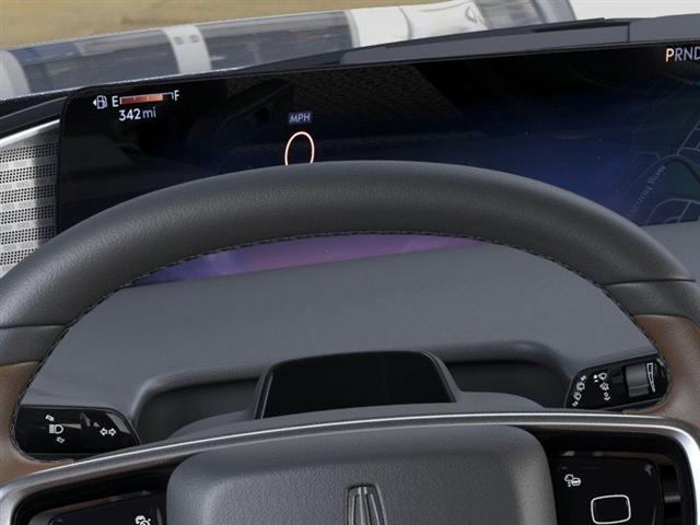 new 2025 Lincoln Navigator car, priced at $96,379