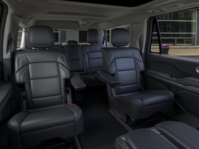 new 2025 Lincoln Navigator L car, priced at $99,504