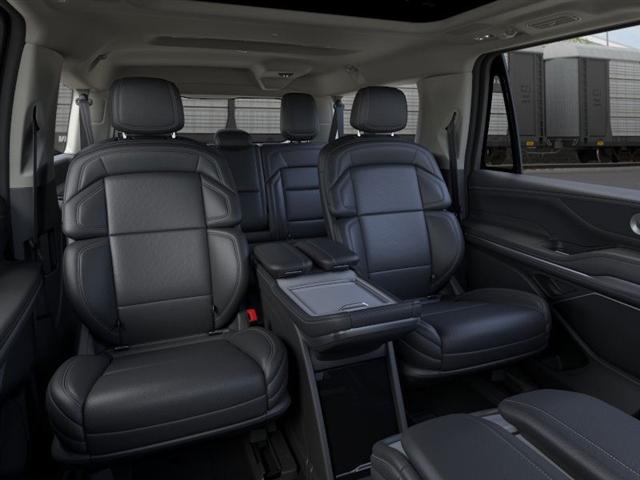 new 2025 Lincoln Navigator L car, priced at $98,416