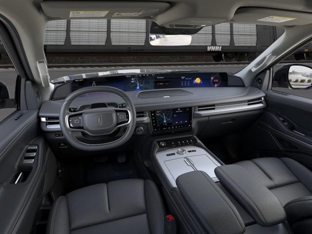new 2025 Lincoln Navigator L car, priced at $98,416