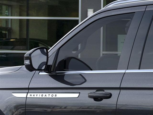 new 2025 Lincoln Navigator L car, priced at $102,610