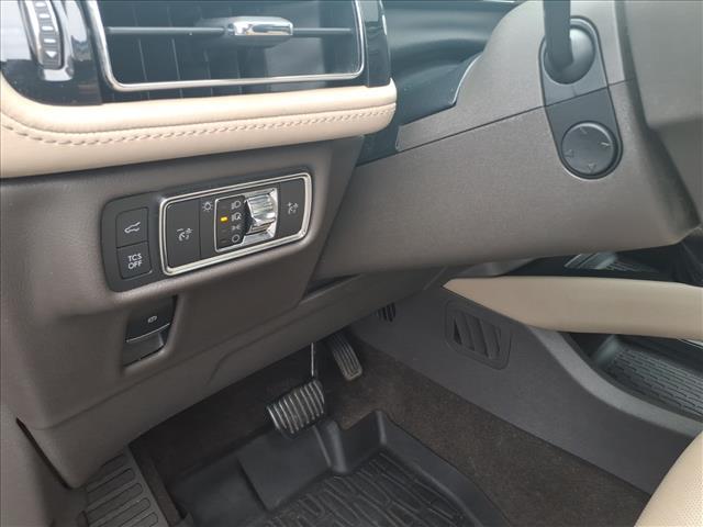 used 2022 Lincoln Nautilus car, priced at $33,995