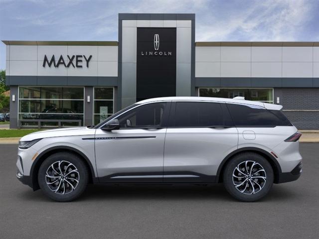 new 2025 Lincoln Nautilus car, priced at $50,119