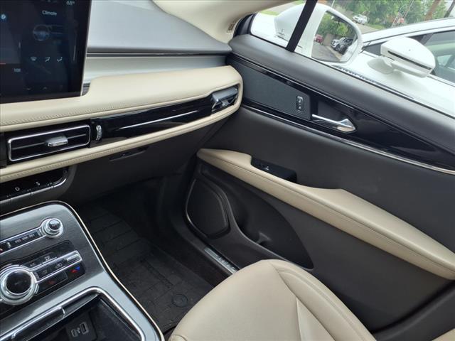 used 2022 Lincoln Nautilus car, priced at $26,990
