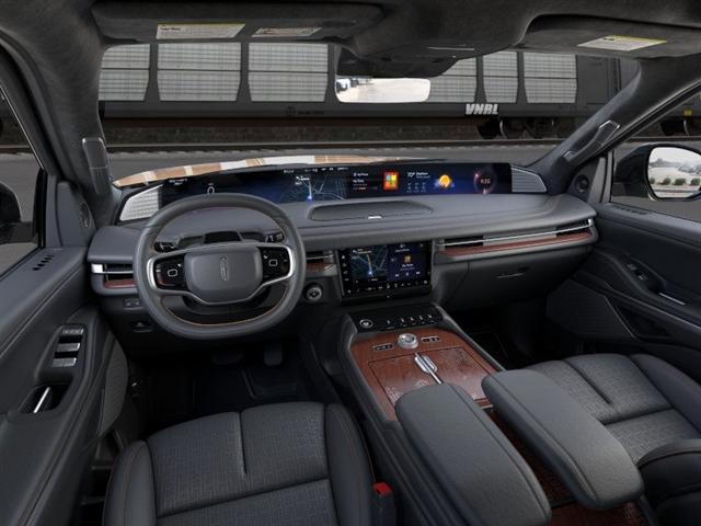 new 2025 Lincoln Navigator L car, priced at $113,049