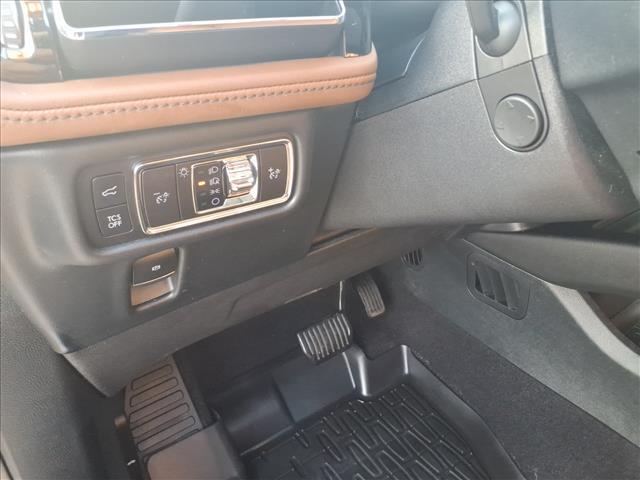 used 2023 Lincoln Nautilus car, priced at $39,599