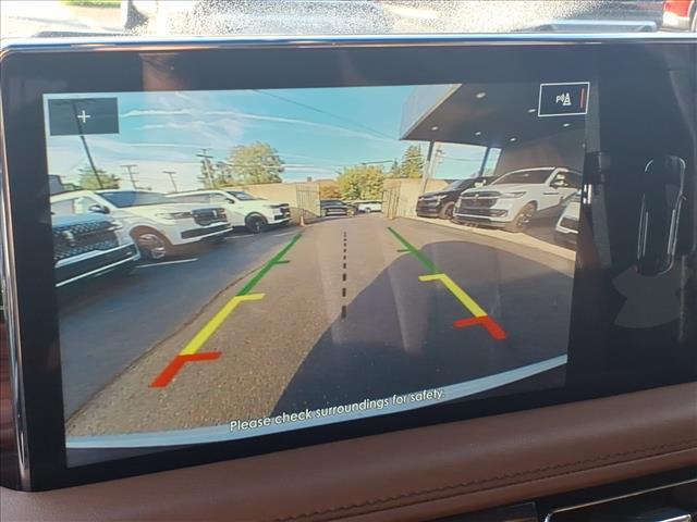 used 2023 Lincoln Nautilus car, priced at $39,599