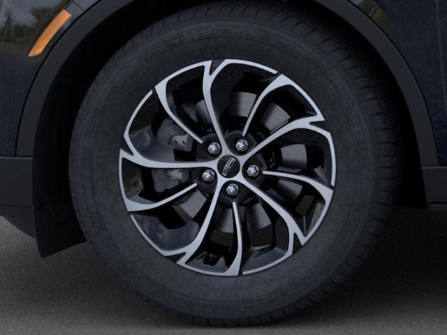 new 2025 Lincoln Nautilus car, priced at $55,113