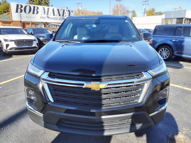 used 2022 Chevrolet Traverse car, priced at $27,995