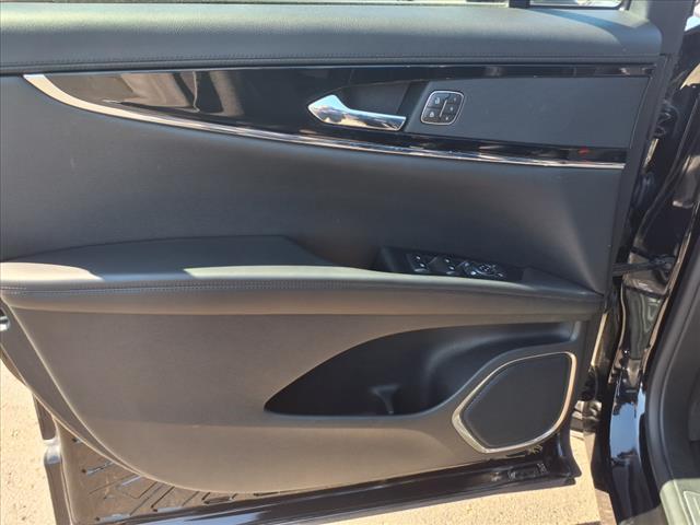 used 2023 Lincoln Nautilus car, priced at $38,995