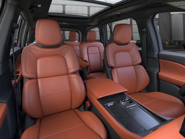new 2025 Lincoln Aviator car, priced at $72,318