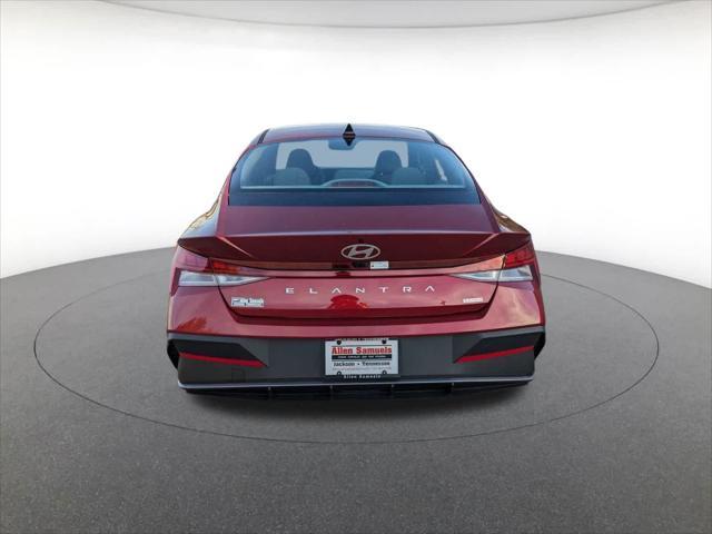 new 2025 Hyundai Elantra HEV car, priced at $26,036