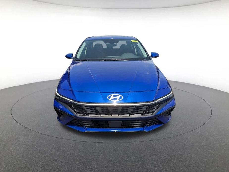 new 2024 Hyundai Elantra car, priced at $27,015