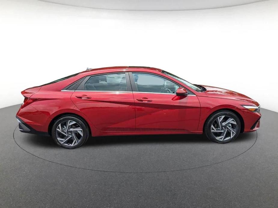 new 2024 Hyundai Elantra car, priced at $26,099