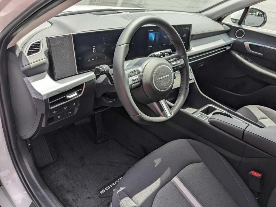 new 2024 Hyundai Sonata Hybrid car, priced at $33,090