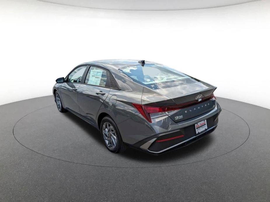 new 2024 Hyundai Elantra car, priced at $24,445